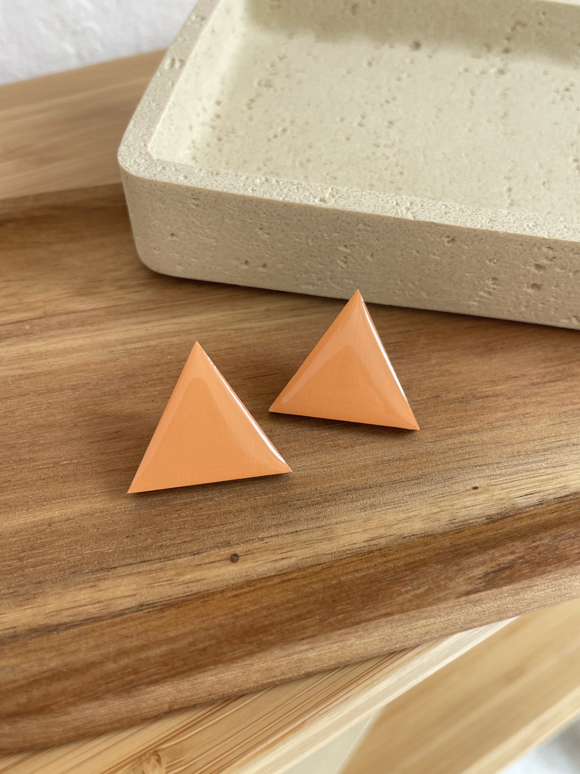 Triangle M - Image 2