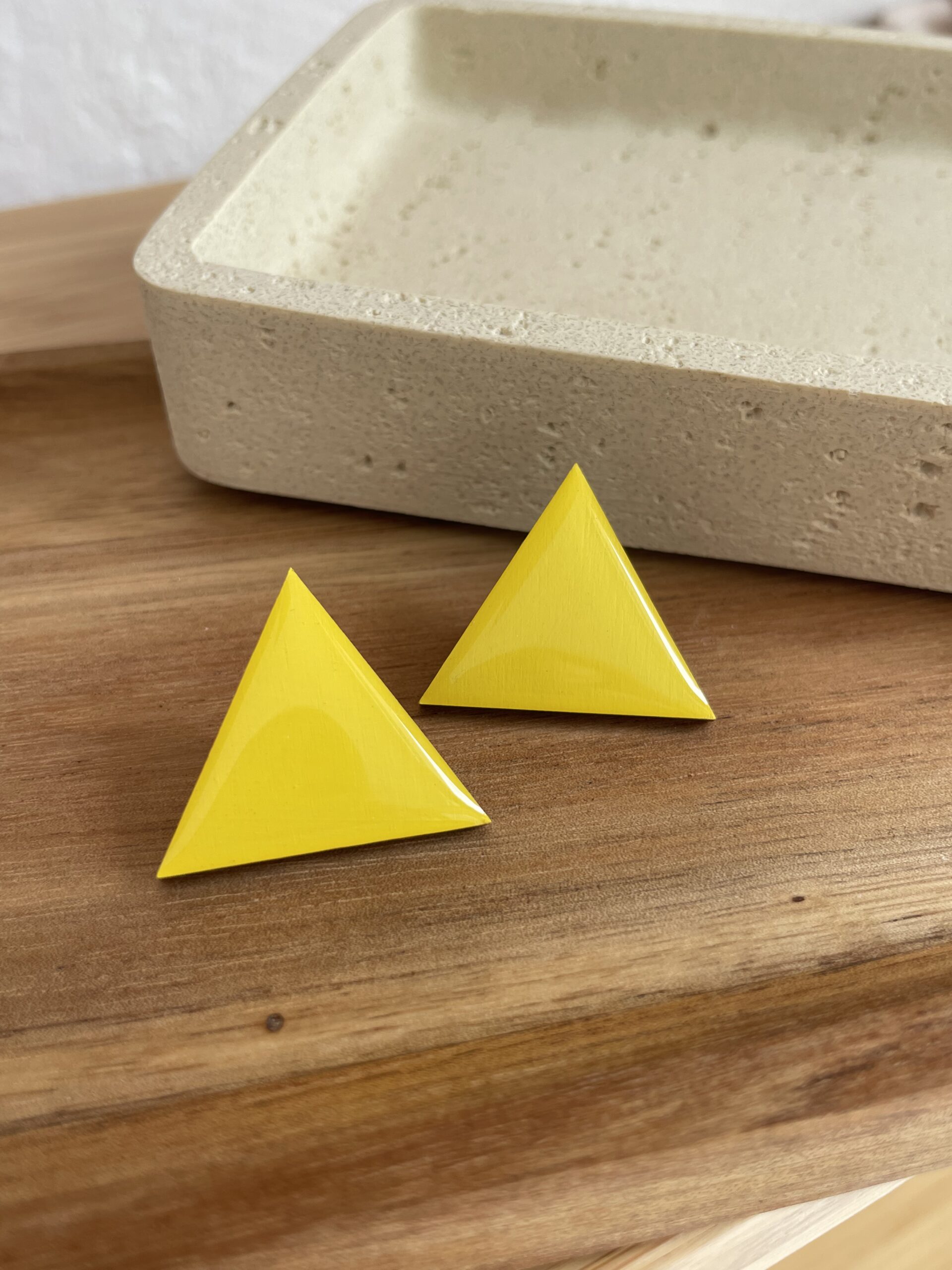Triangle M - Image 3