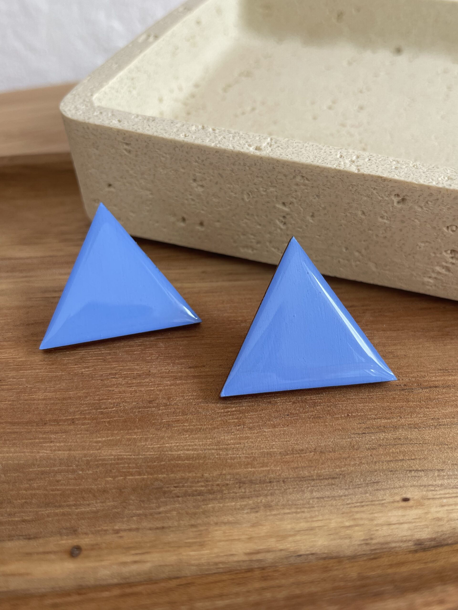 Triangle M - Image 5