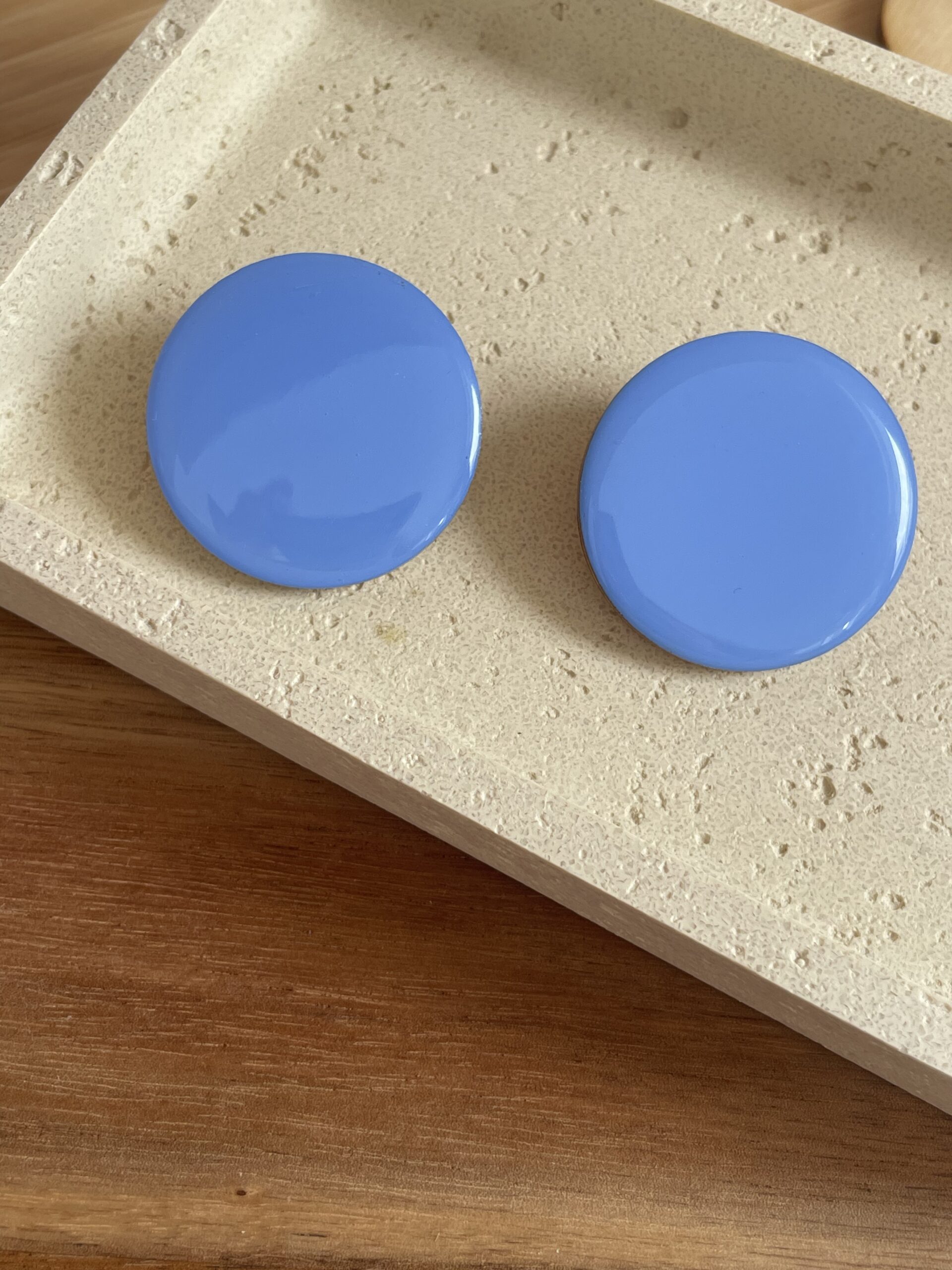 Circle L - Image 4