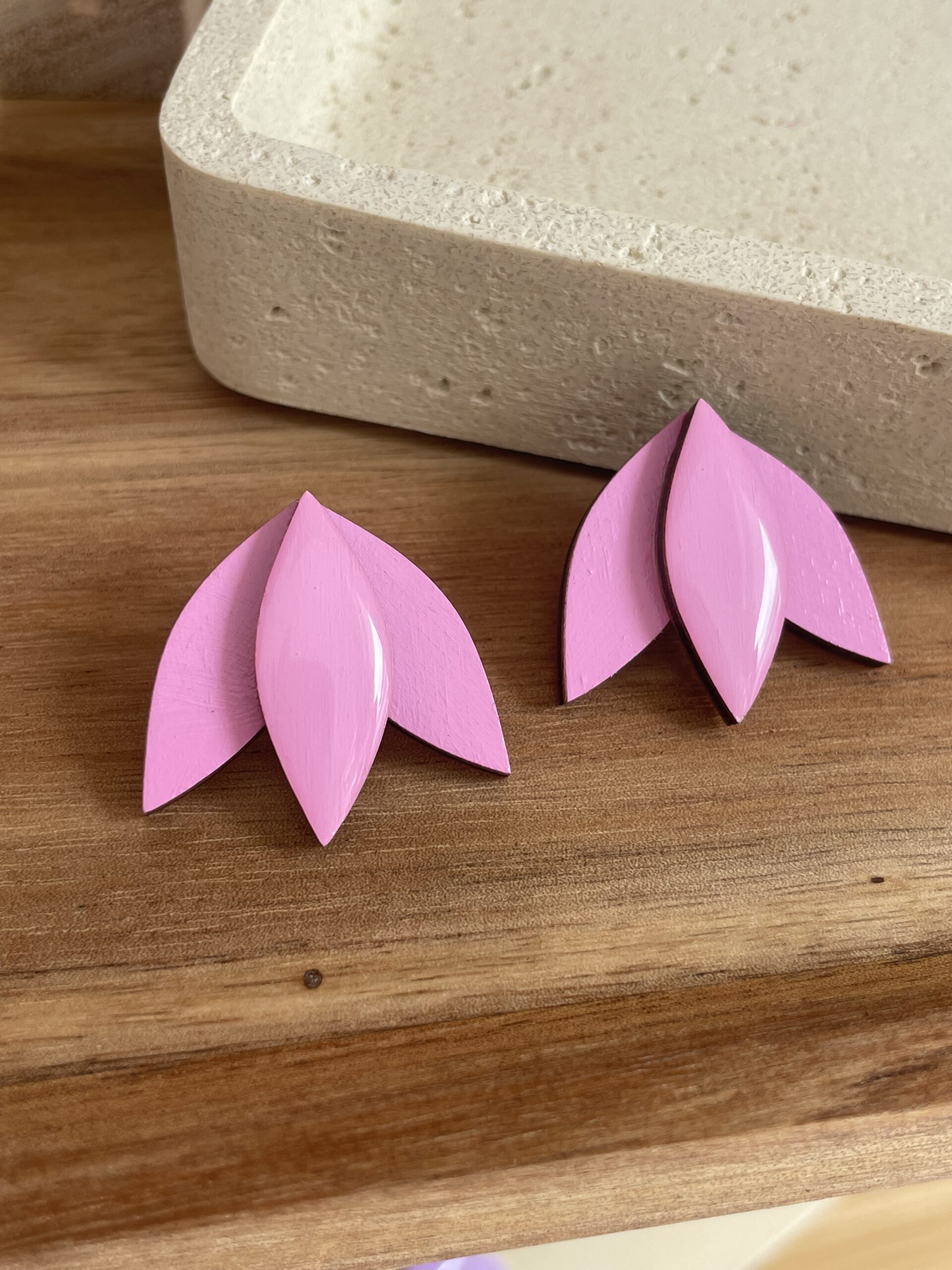 Lotus - Image 7