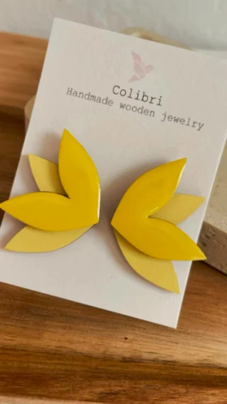 Instagram post from colibri.jwls. This post is in position 2.